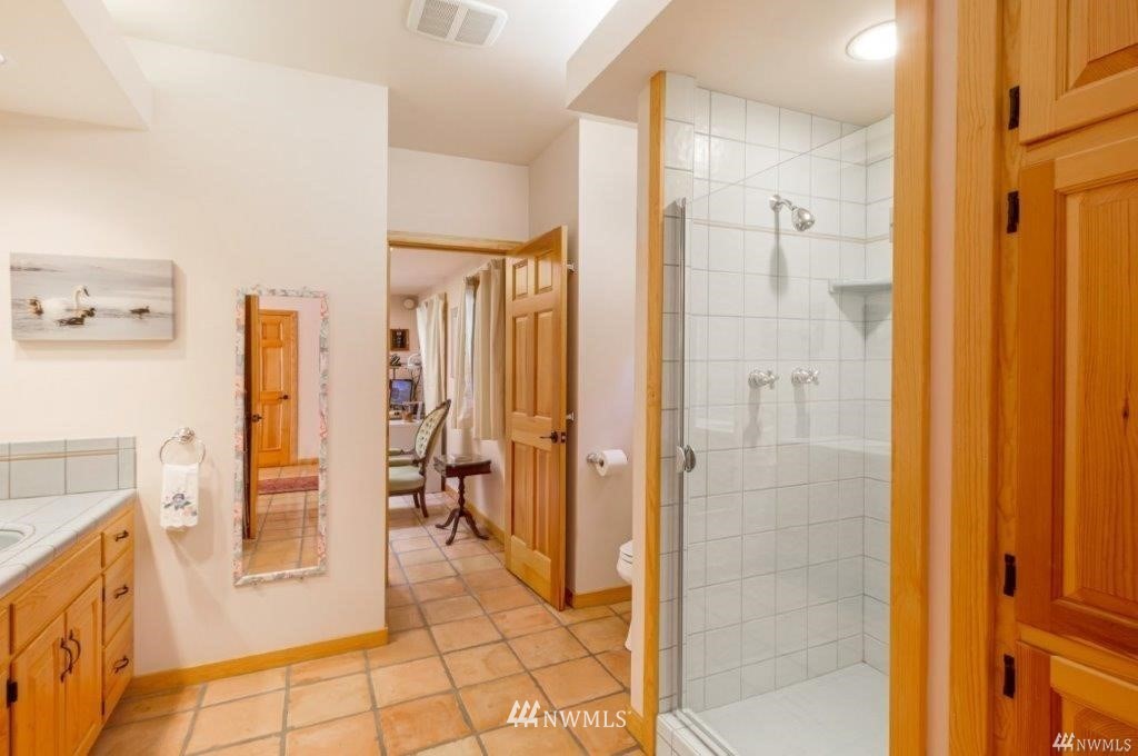 63 Dream Lake Road Friday Harbor, WA 98250 - Photo 20 of 35 Gallery Image 20