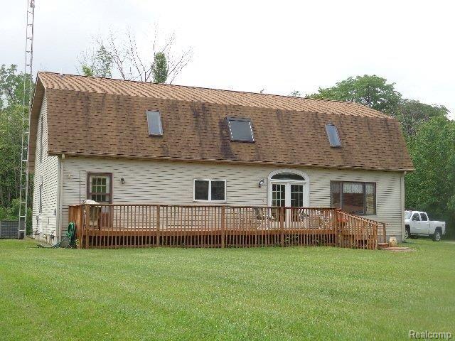 6119 Harrington Road Croswell, MI 48422 - Photo 11 of 12 DSC05771.JPG