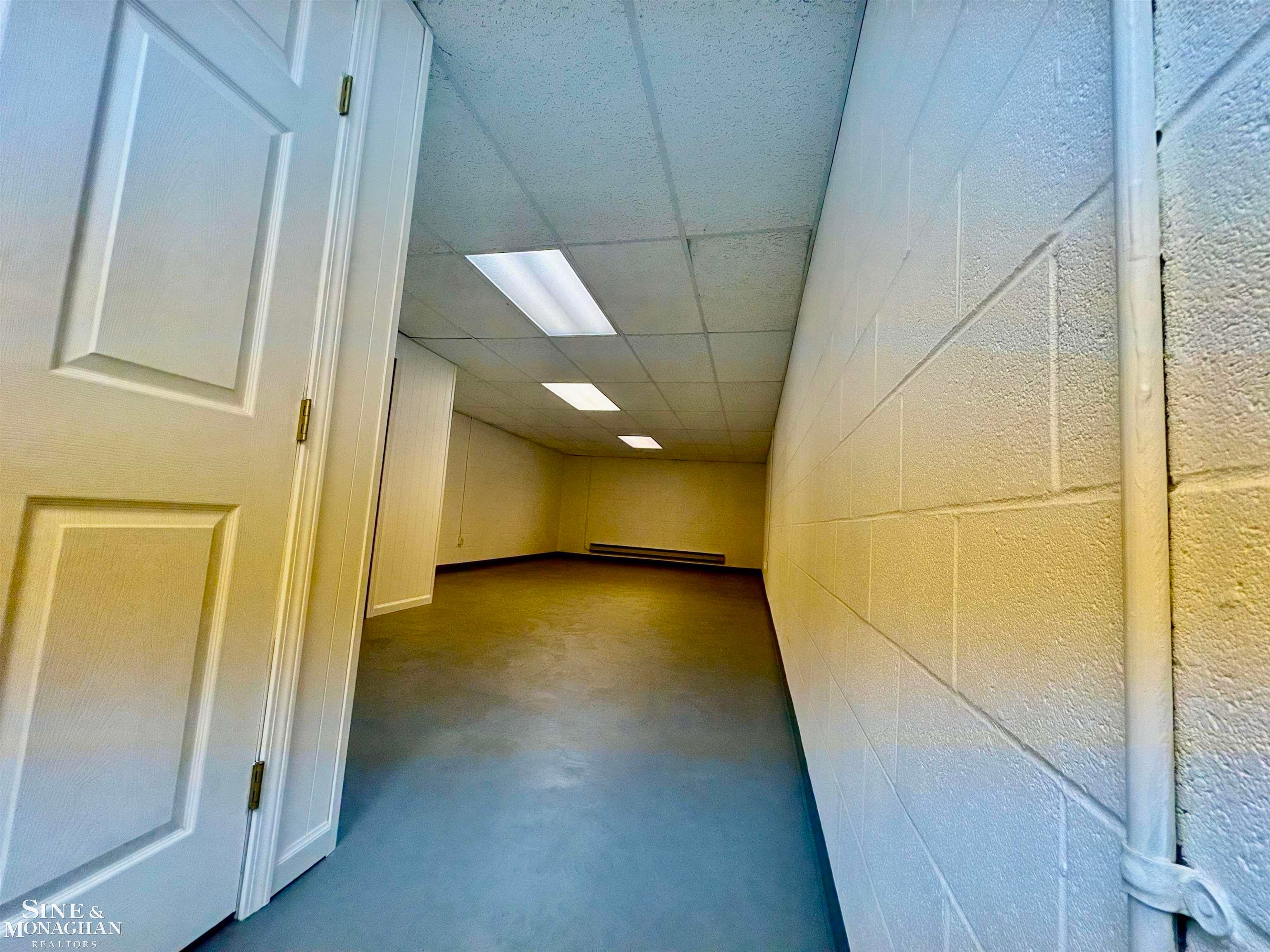 601 North Riverside Avenue, Unit 4 St. Clair, MI 48079 - Photo 26 of 33 Gallery Image 26