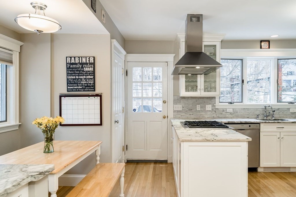 175 Clark Road Brookline, MA 02445 - Photo 12 of 33