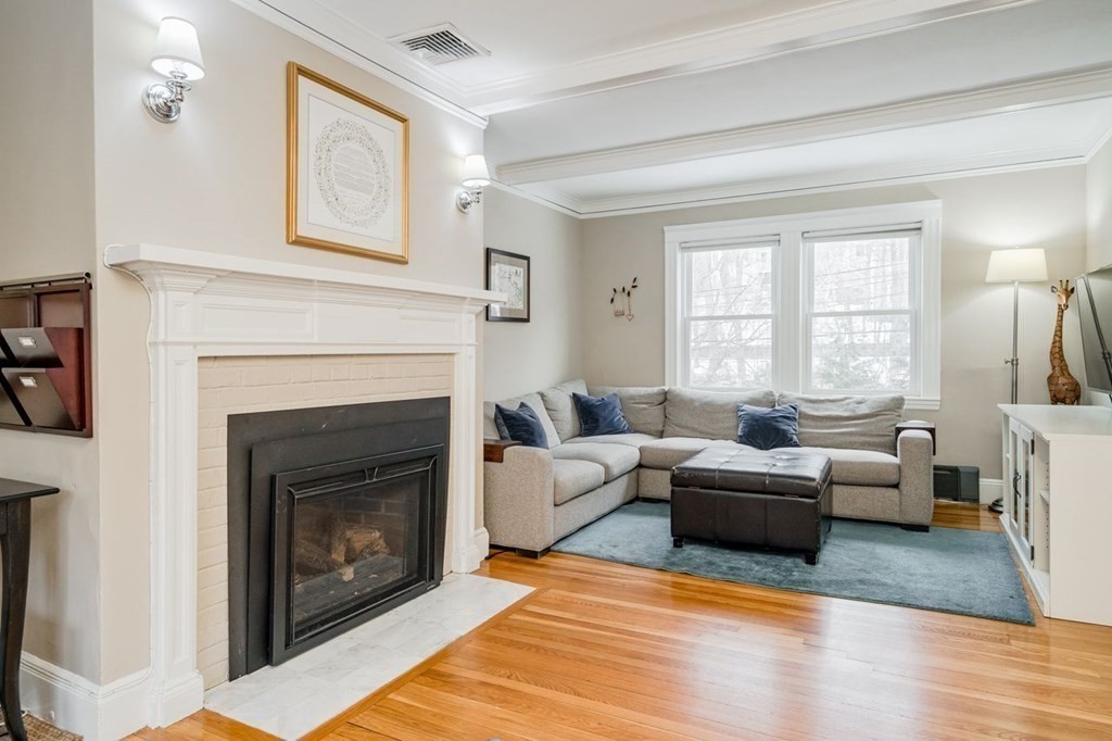 175 Clark Road Brookline, MA 02445 - Photo 3 of 33