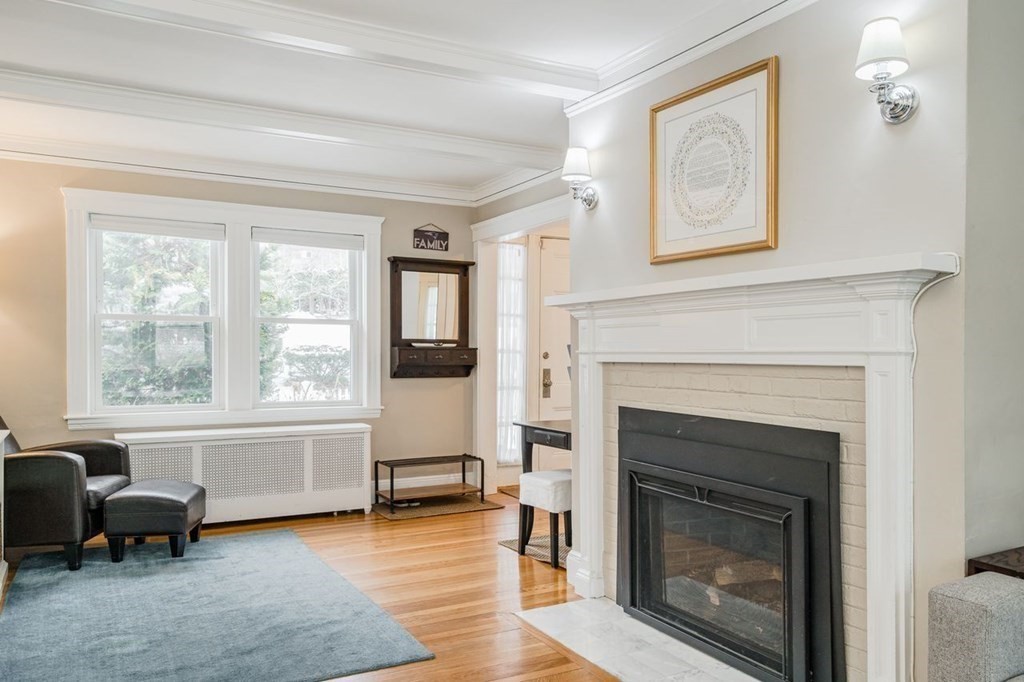 175 Clark Road Brookline, MA 02445 - Photo 5 of 33