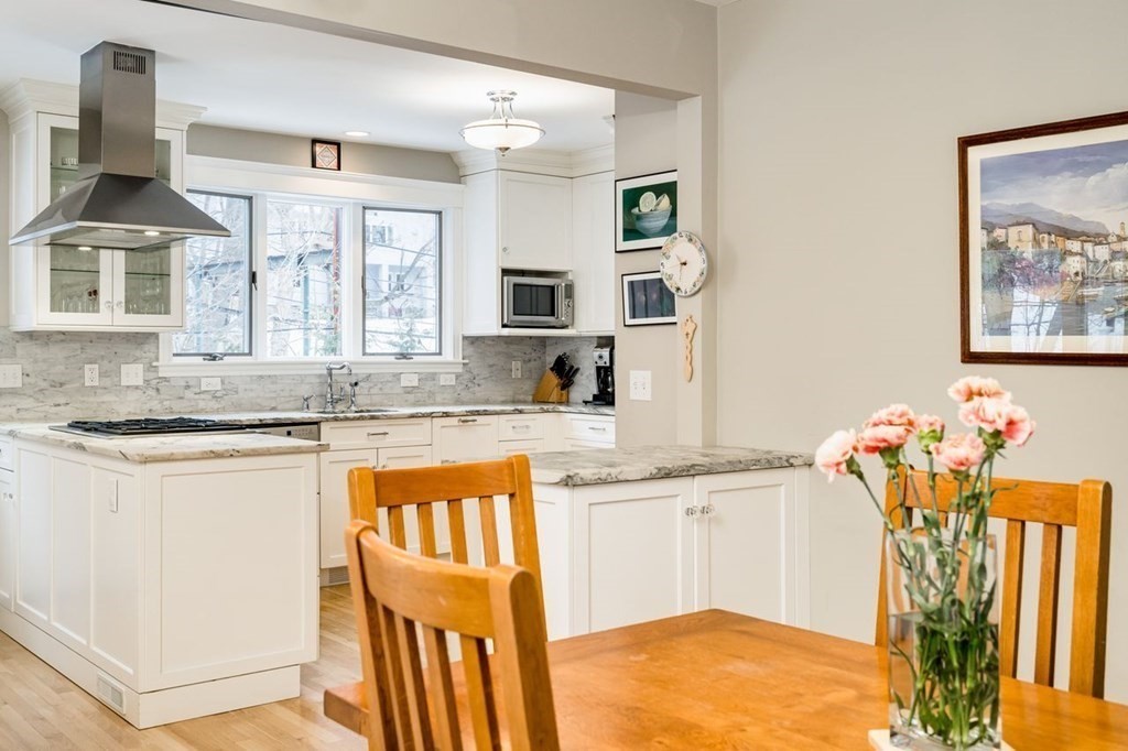 175 Clark Road Brookline, MA 02445 - Photo 10 of 33