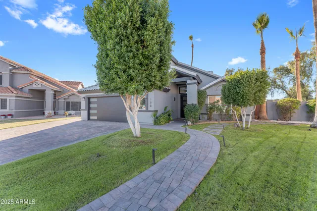 $655,000 | 108 South Morning Ridge Drive, Gilbert, AZ 85296