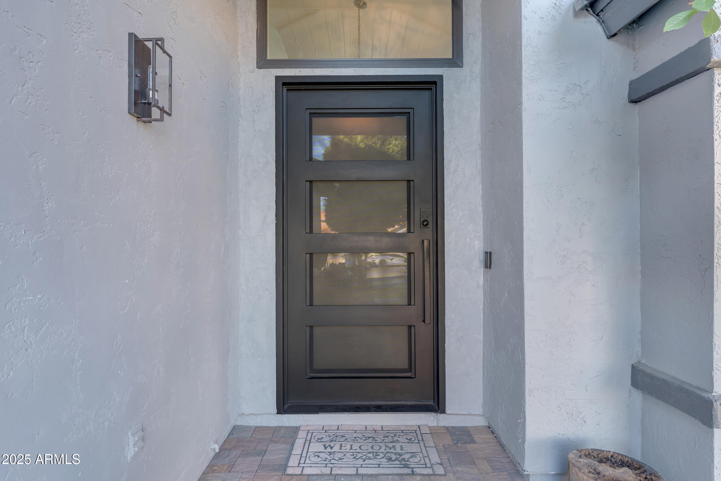 108 South Morning Ridge Drive Gilbert, AZ 85296 - Photo 4 of 49 a view of an entryway