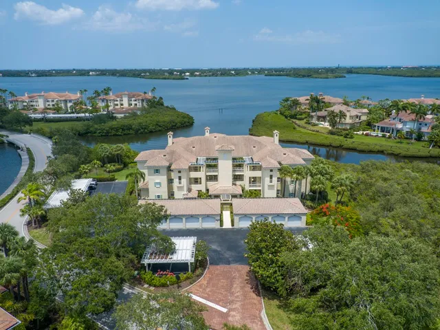 $7,500 | 5250 East Harbor Village Drive, Unit 102, Vero Beach, FL 32967