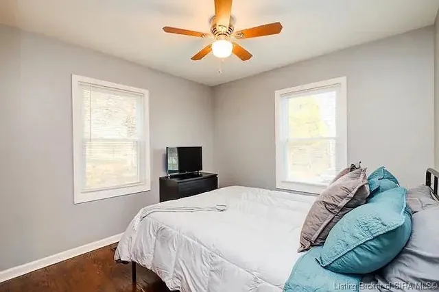 $1,695 | 410 Lone Oak Drive, New Albany, IN 47150