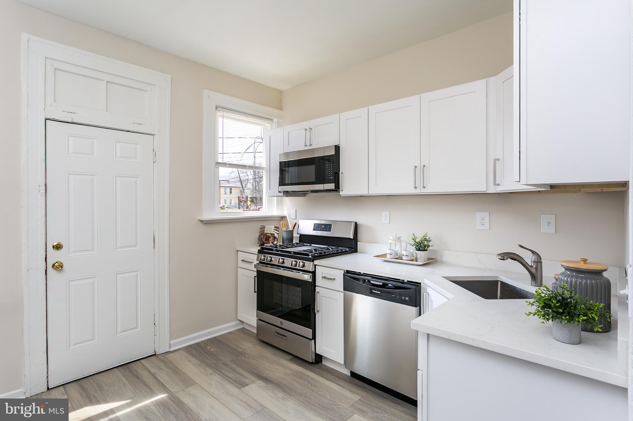 1107 Homestead Street Baltimore, MD 21218 - Photo 10 of 23