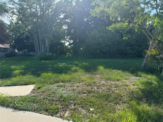 $85,000 | 5755 58th Avenue, Vero Beach, FL 32967