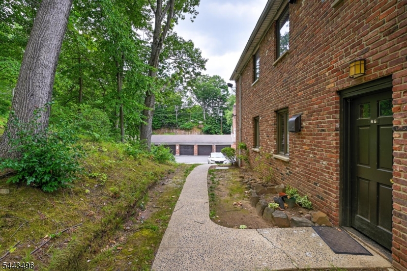 66 Troy Drive Springfield, NJ 07081 - Photo 27 of 28