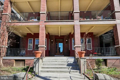 $349,000 | 1003 South 46th Street, Unit 4, Philadelphia, PA 19143