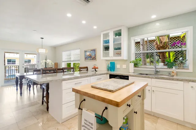 $1,649,000 | 19 North Drive, Key Largo, FL 33037