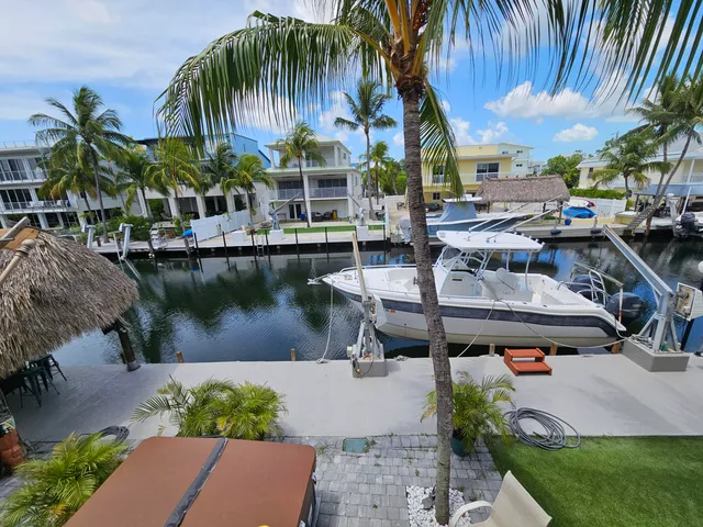 $1,649,000 | 19 North Drive, Key Largo, FL 33037