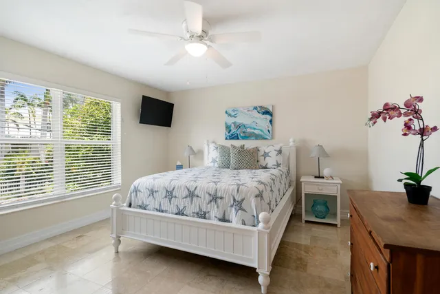 $1,649,000 | 19 North Drive, Key Largo, FL 33037