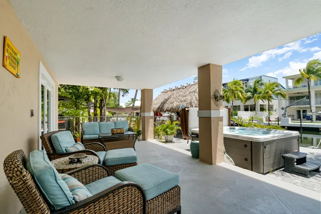 $1,649,000 | 19 North Drive, Key Largo, FL 33037