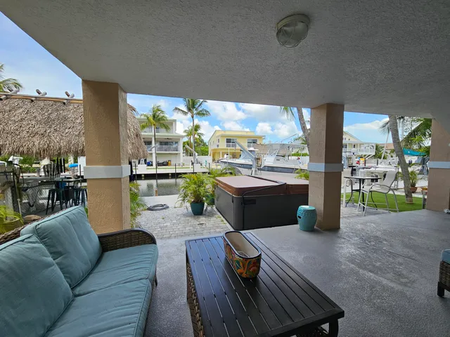 $1,649,000 | 19 North Drive, Key Largo, FL 33037