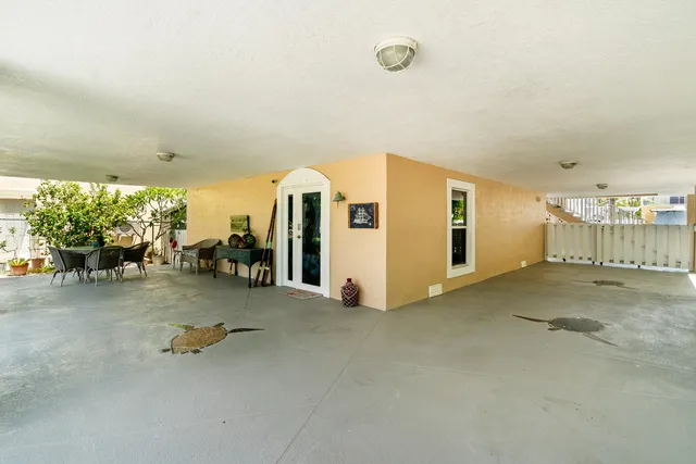 $1,649,000 | 19 North Drive, Key Largo, FL 33037