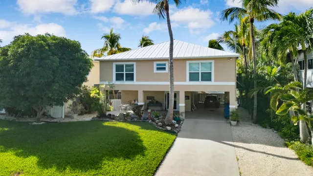 $1,649,000 | 19 North Drive, Key Largo, FL 33037