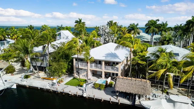 $1,649,000 | 19 North Drive, Key Largo, FL 33037