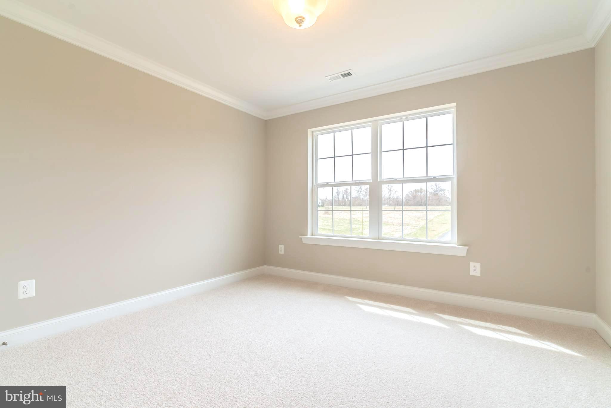 622 West Bay Front Road Lothian, MD 20711 - Photo 29 of 34 BEDROOM