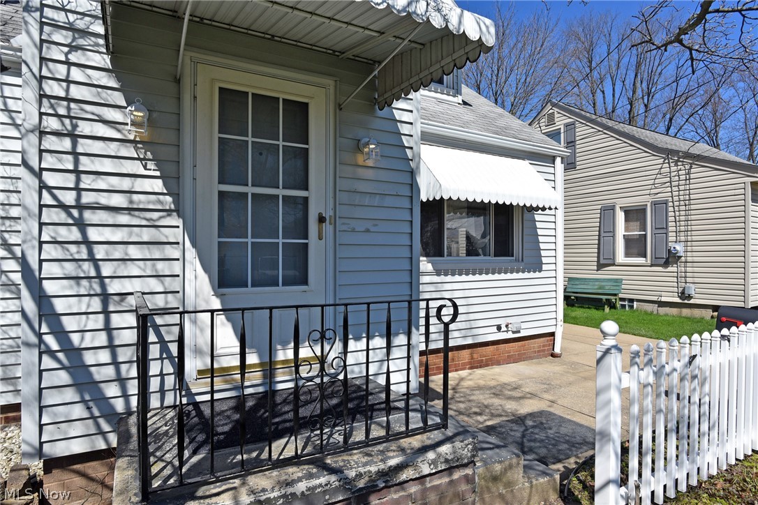 2931 20th Street Northwest Canton, OH 44708 - Photo 4 of 31 Gallery Image 4
