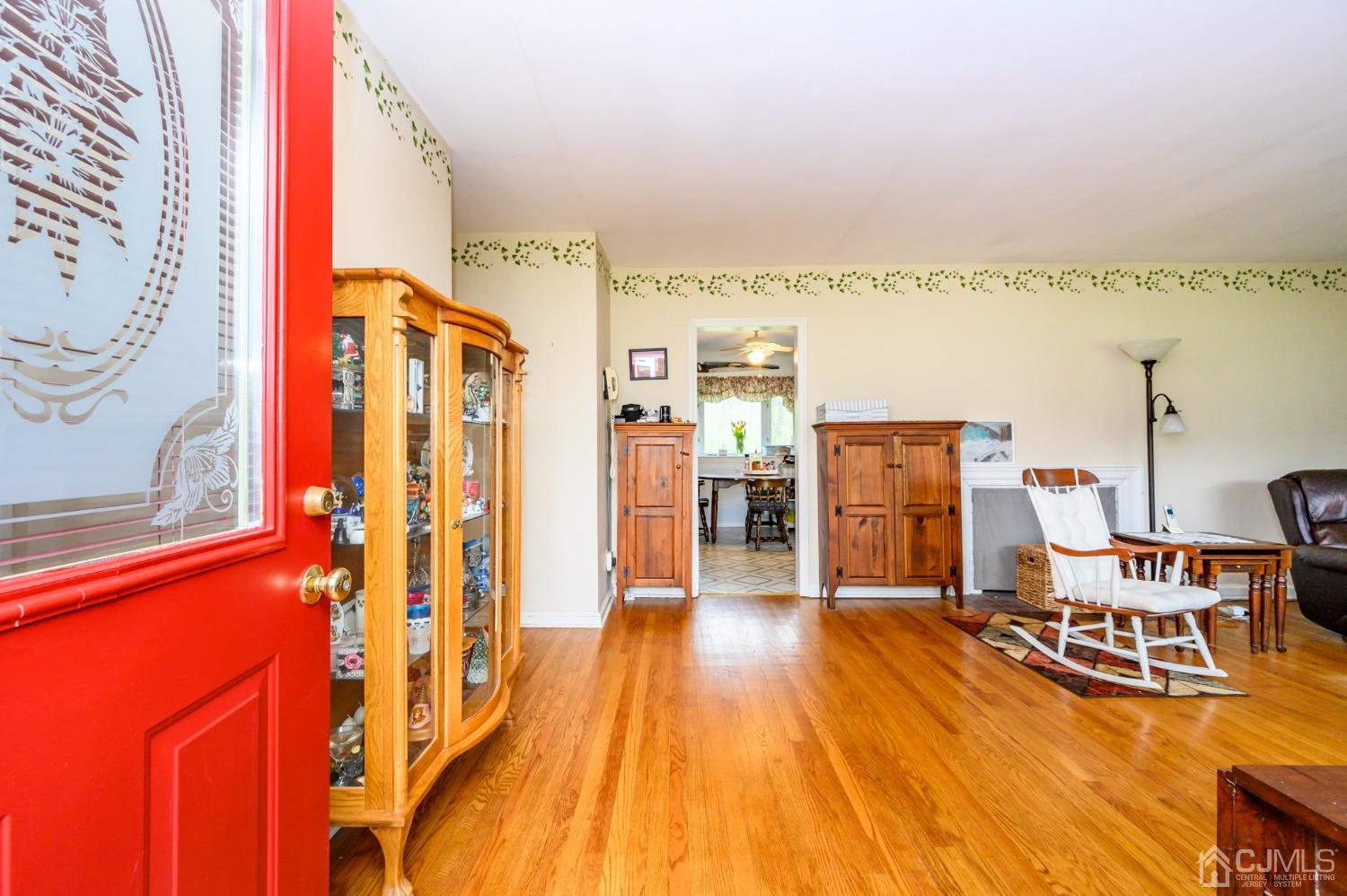 106 Old Croton Road Flemington, NJ 08822 - Photo 3 of 25 Gallery Image 3