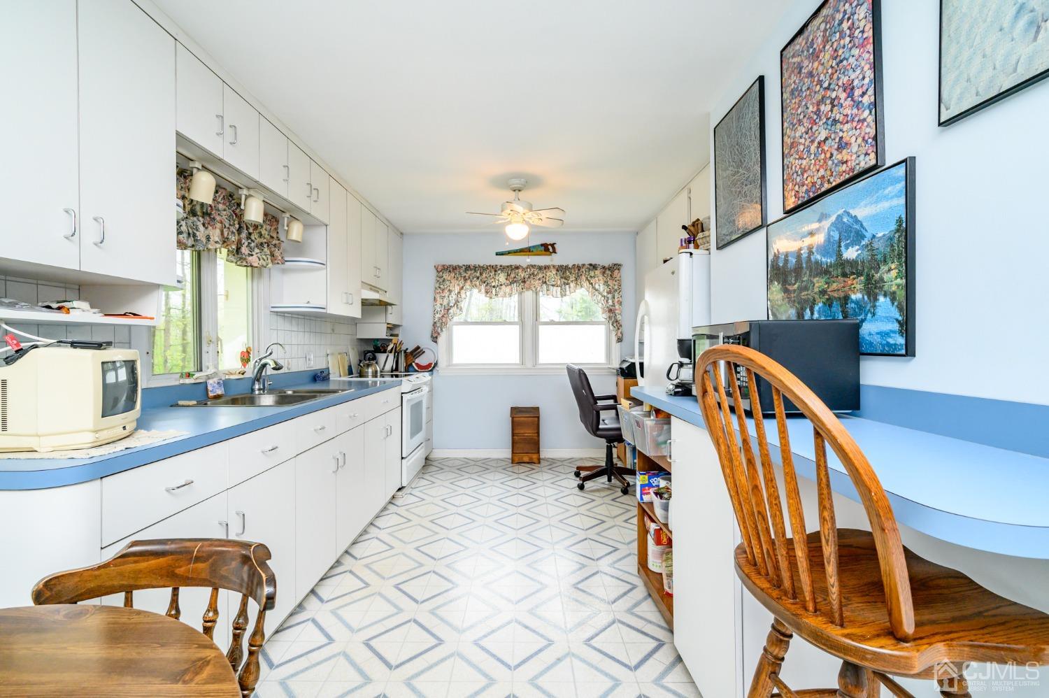 106 Old Croton Road Flemington, NJ 08822 - Photo 9 of 25 Gallery Image 9