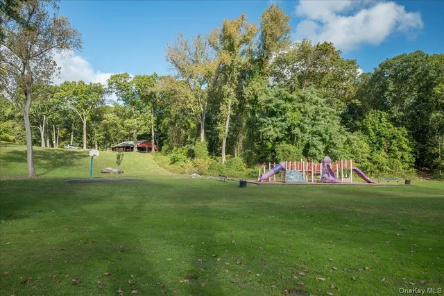 $320,000 | 480 Halstead Avenue, Unit 5M, Harrison, NY 10528