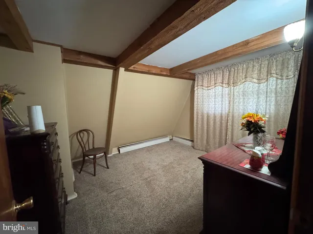 $850,000 | 20 Victory Lane, Castleton, VA 22716