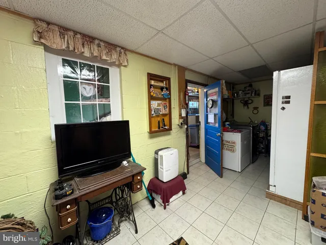 $850,000 | 20 Victory Lane, Castleton, VA 22716