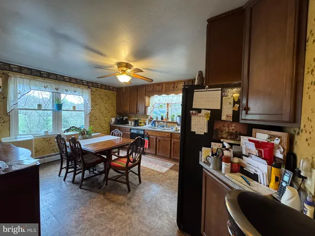 $850,000 | 20 Victory Lane, Castleton, VA 22716