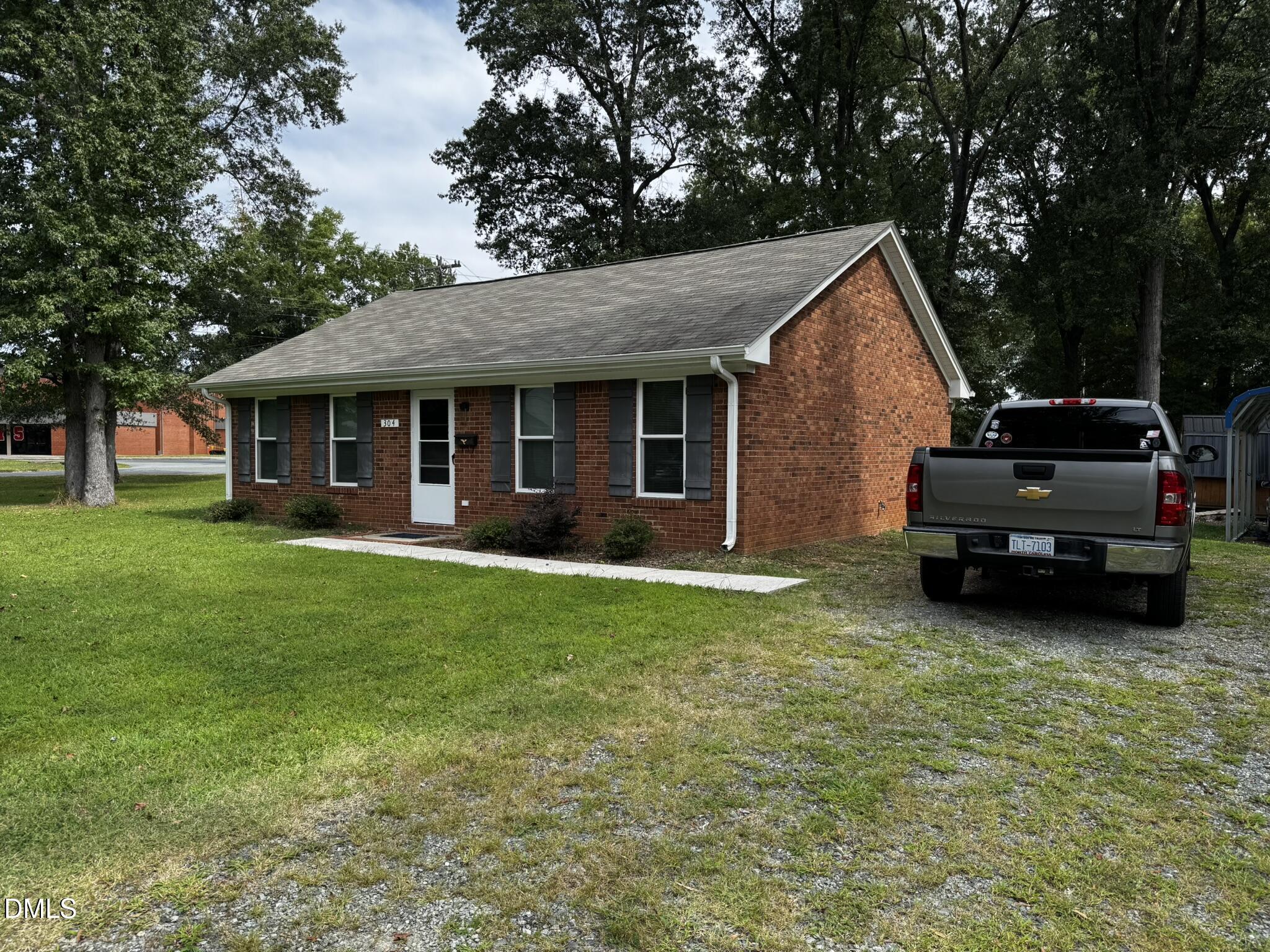 304 Field Street Graham, NC 27253 - Photo 15 of 17 IMG_2181