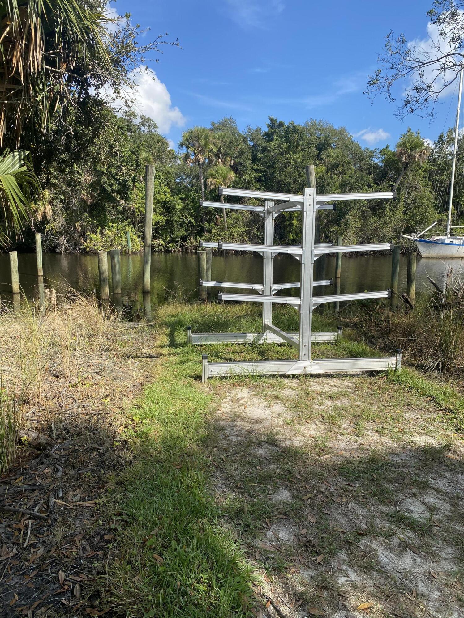 271 Southwest Sally Way Stuart, FL 34997 - Photo 7 of 20 IMG_0866