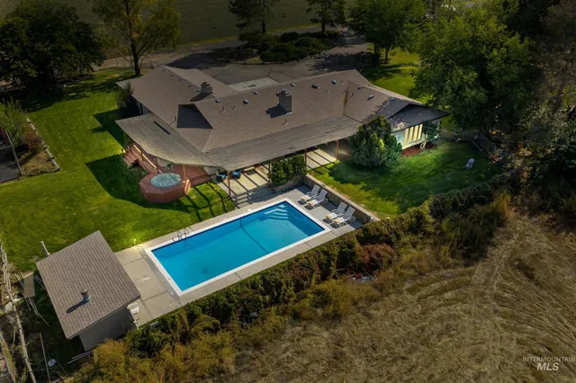 $975,000 | 15698 Yoder Avenue, Caldwell, ID 83607