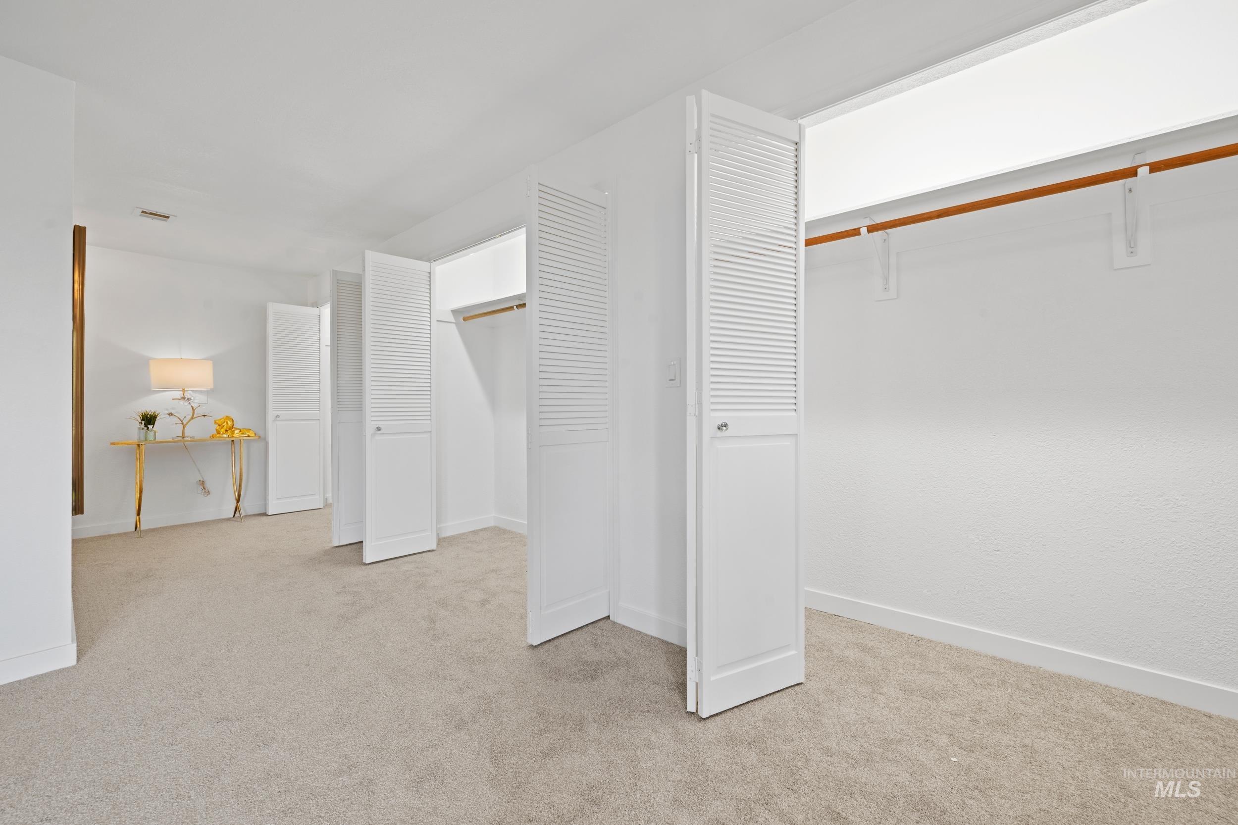 15698 Yoder Avenue Caldwell, ID 83607 - Photo 26 of 50 XL Primary Suite Closets (3)