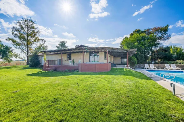 $975,000 | 15698 Yoder Avenue, Caldwell, ID 83607