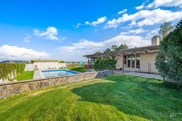 $975,000 | 15698 Yoder Avenue, Caldwell, ID 83607