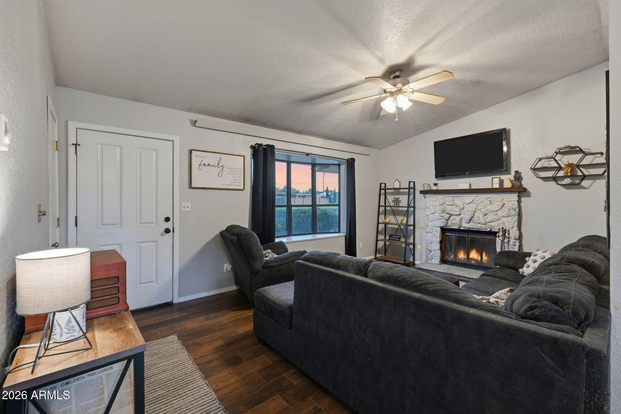 8500 East Yavapai Road Prescott Valley, AZ 86314 - Photo 18 of 55 18-Living Room