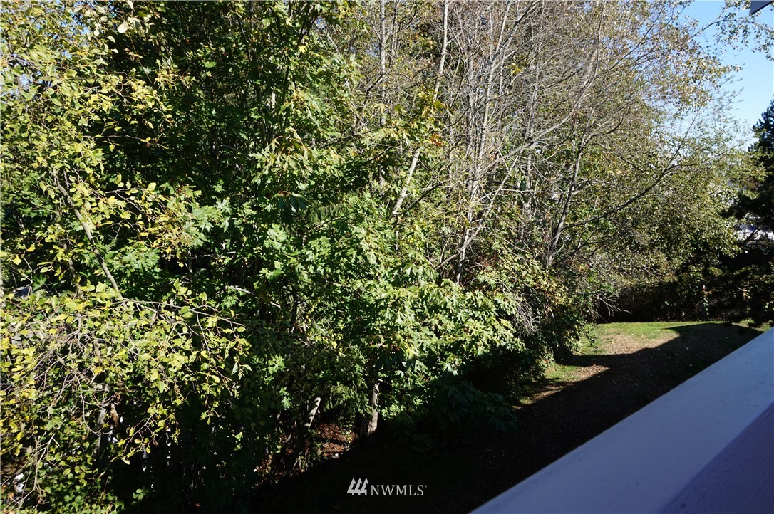 12404 East Gibson Road, Unit K301 Everett, WA 98204 - Photo 16 of 23