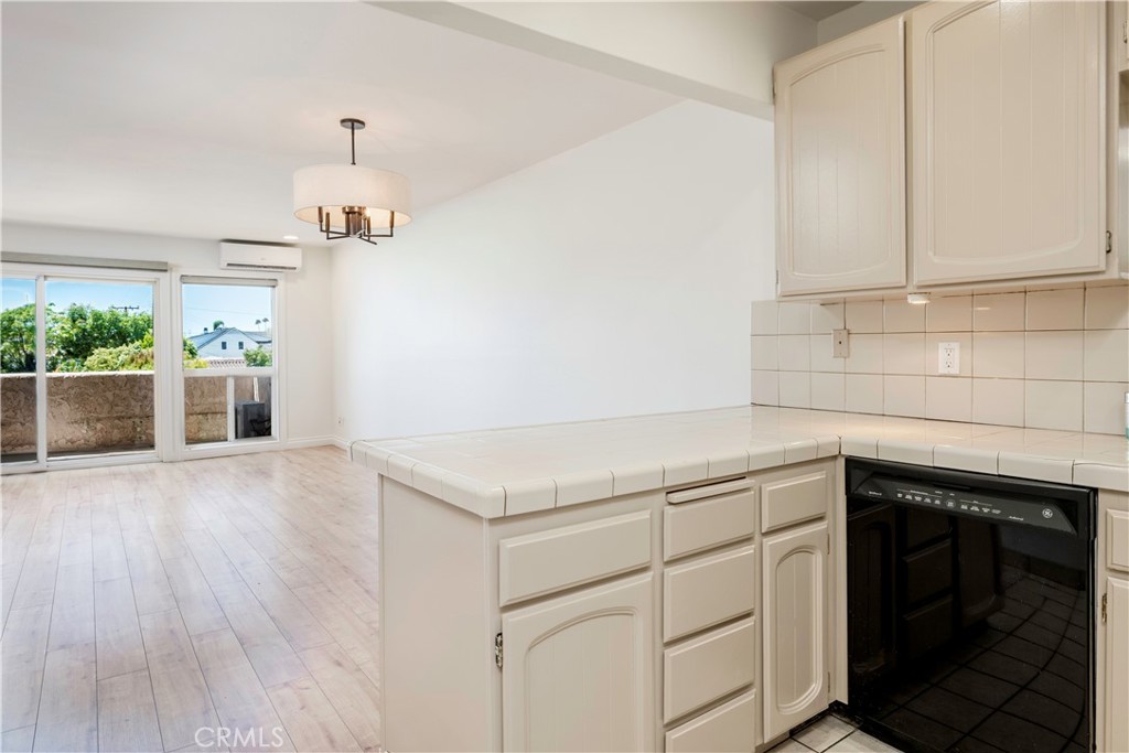 12300 Montecito Road, Unit 27 Seal Beach, CA 90740 - Photo 15 of 45 Gallery Image 15