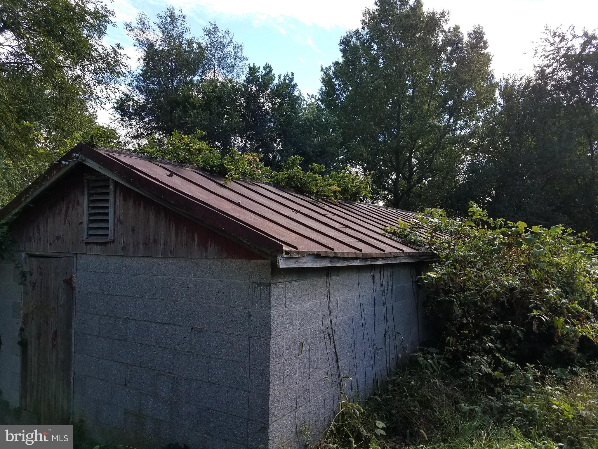 1524 Sullivan Road Westminster, MD 21157 - Photo 9 of 9 Long Storage Building
