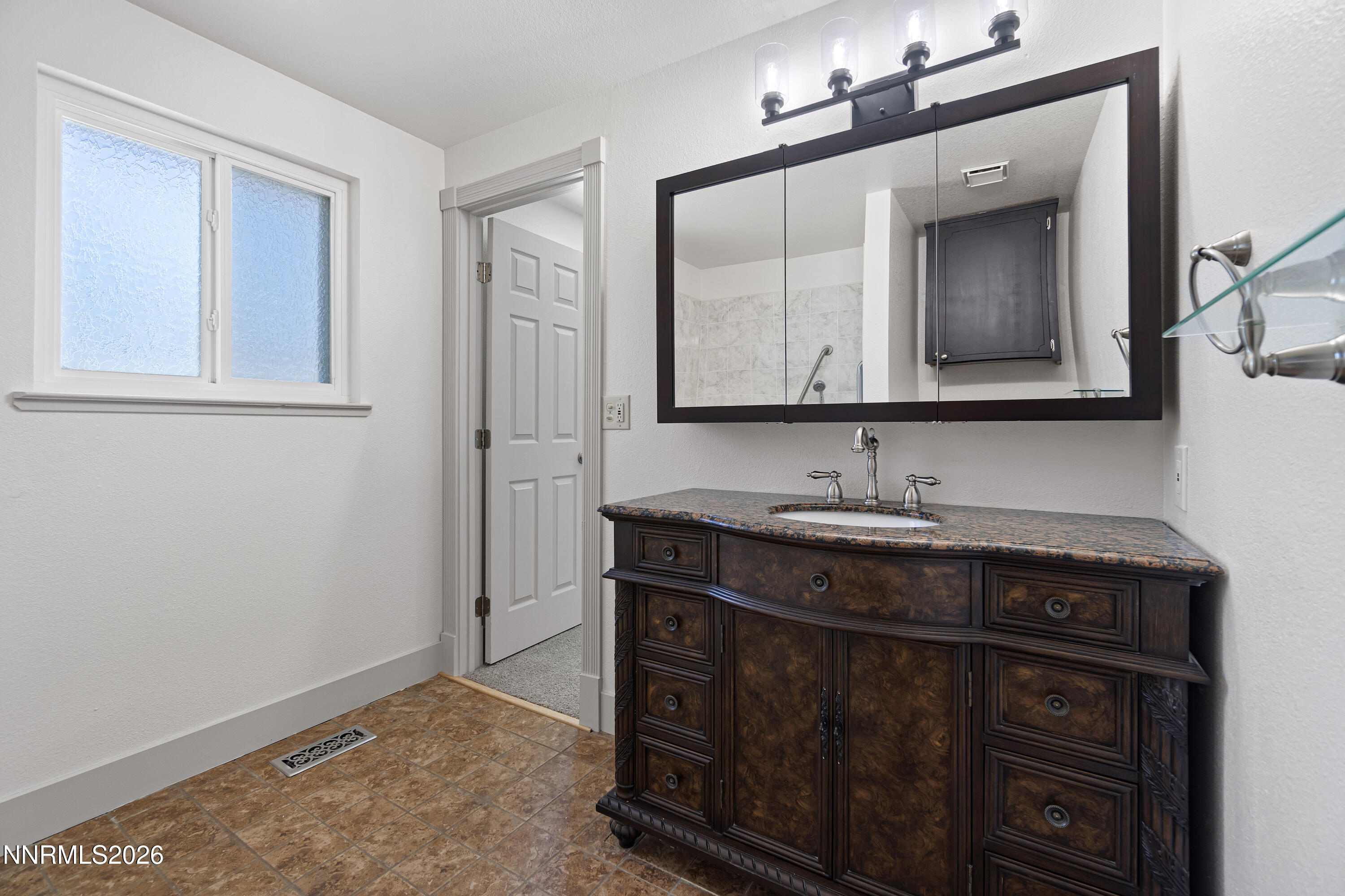 102 Ring Road Dayton, NV 89403 - Photo 23 of 30 DSC07882