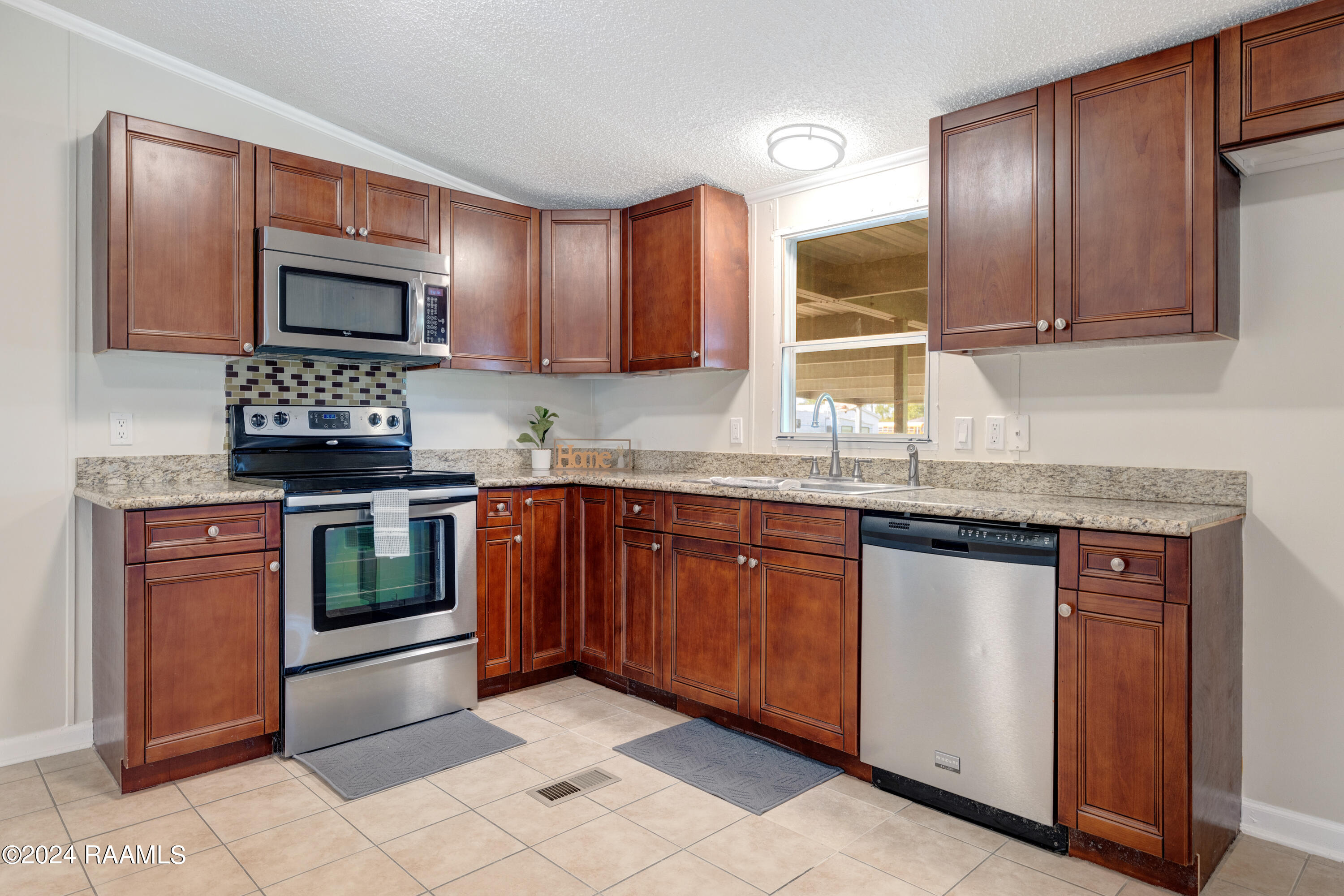 1182 Patin Road Breaux Bridge, LA 70517 - Photo 3 of 19 Kitchen View 2