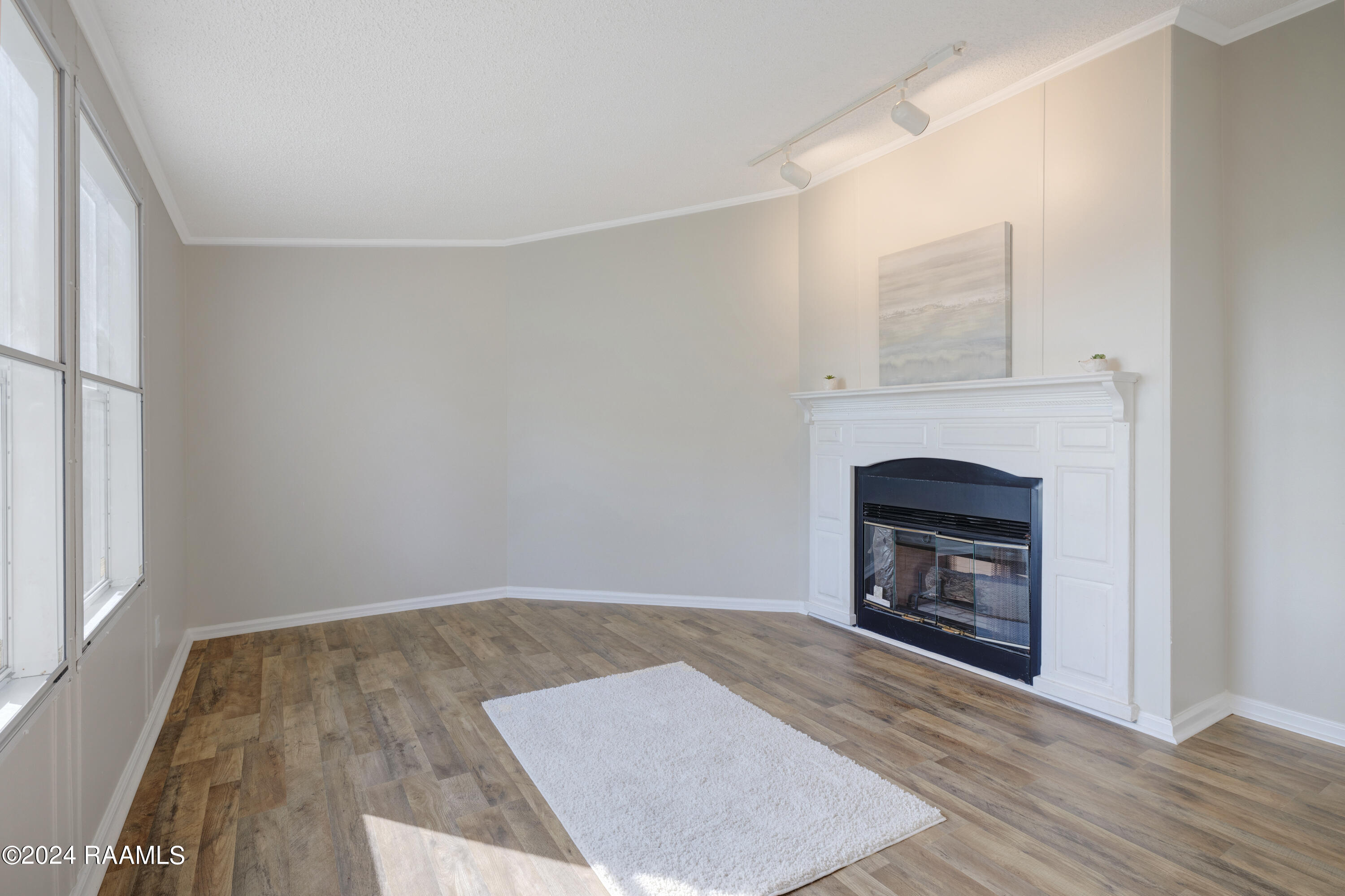 1182 Patin Road Breaux Bridge, LA 70517 - Photo 7 of 19 Living Area 2