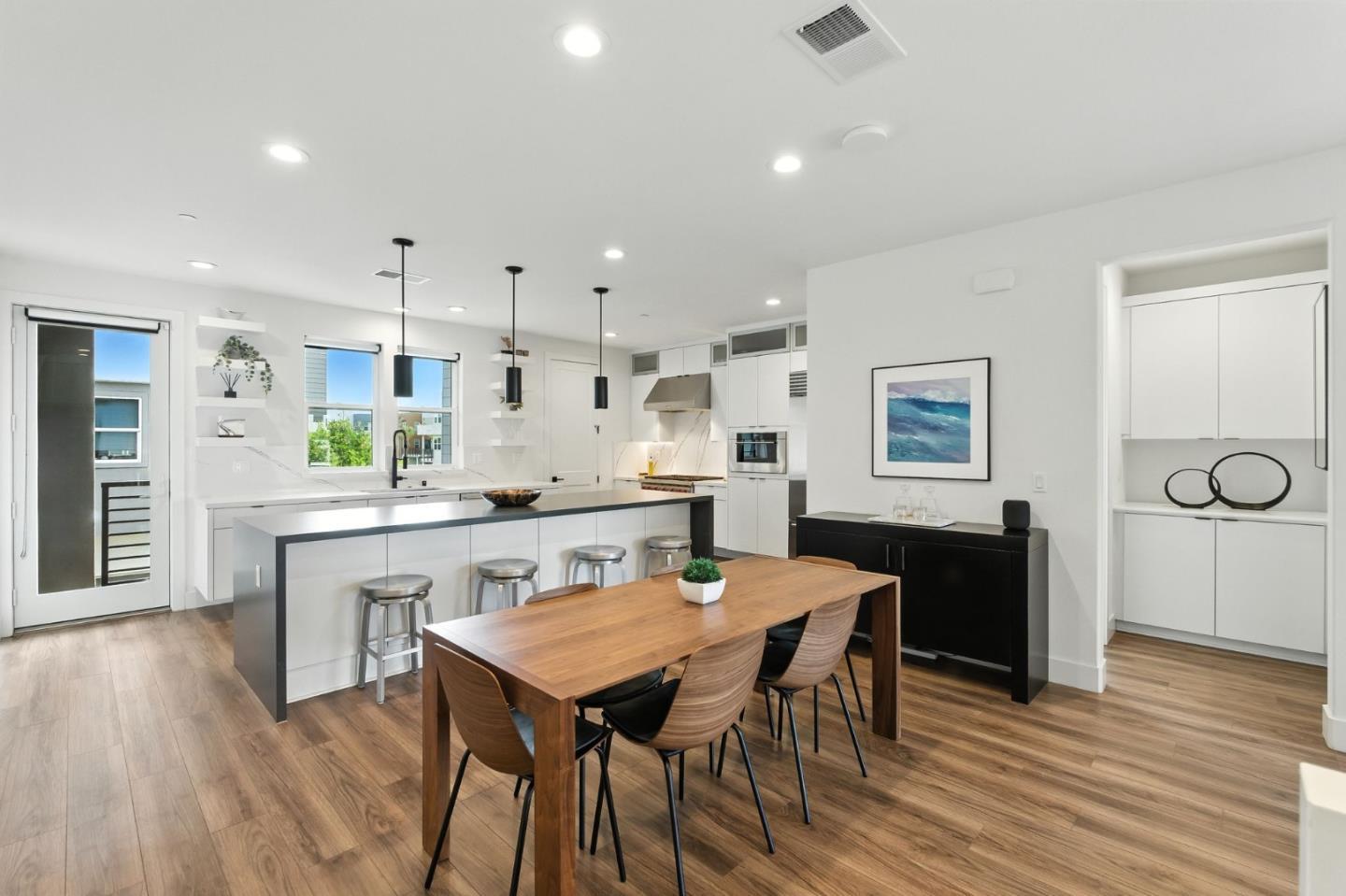 3493 Router Common Fremont, CA 94538 - Photo 4 of 36