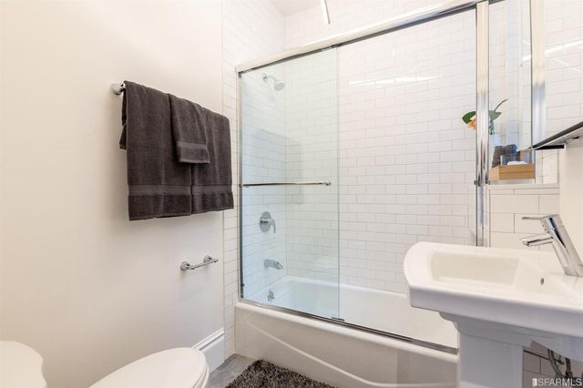 $1,500,000 | 3723 A 17th Street, San Francisco, CA 94114