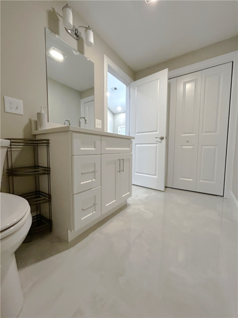 11 Fieldstone Way, Unit 11 Westerly, RI 02891 - Photo 9 of 13