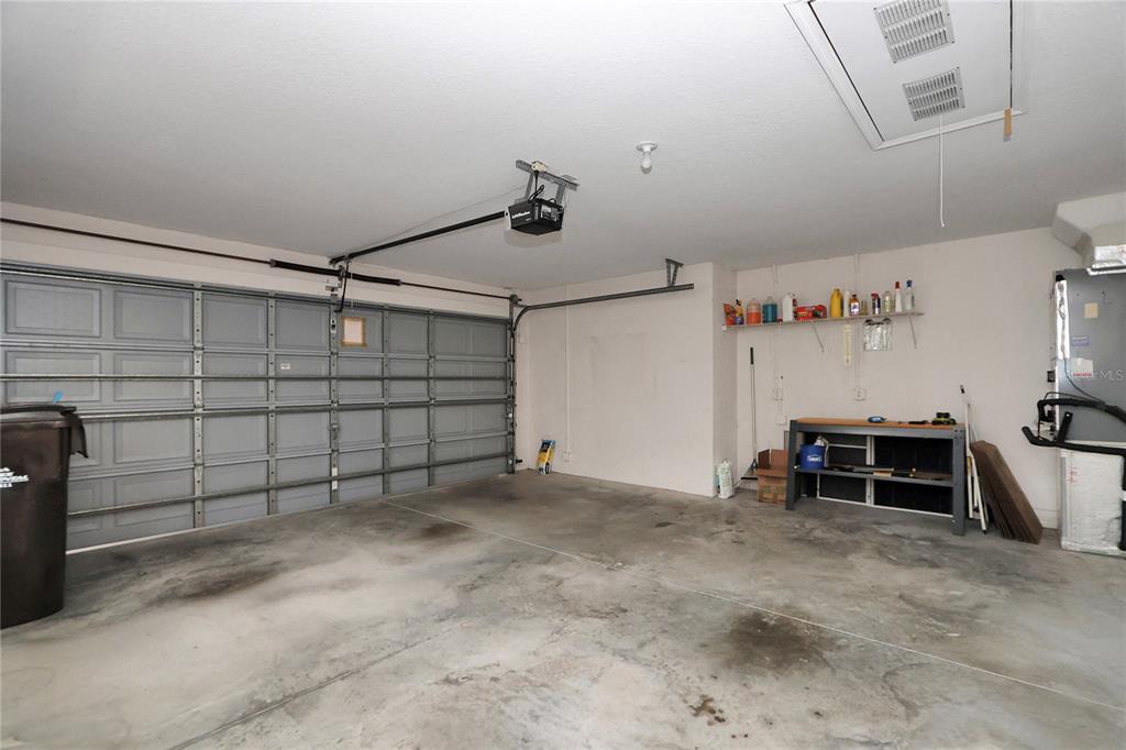 6318 Southwest 117th Loop Ocala, FL 34476 - Photo 33 of 60 a view of a garage