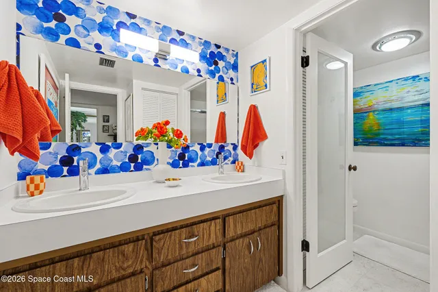 $182,500 | 1515 Vista Oaks Circle Northeast, Palm Bay, FL 32905