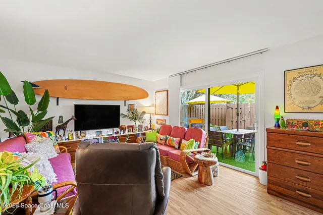 $182,500 | 1515 Vista Oaks Circle Northeast, Palm Bay, FL 32905